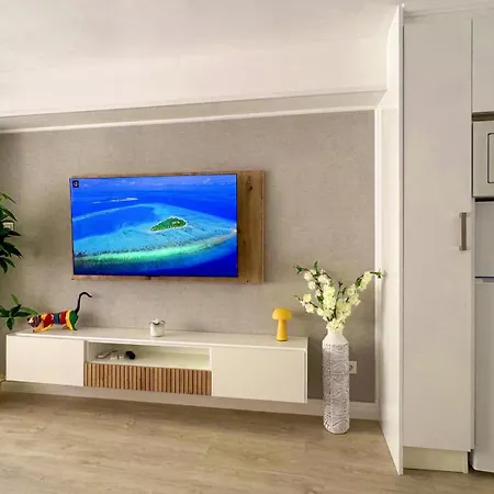 Perla Del Mar 17 *
